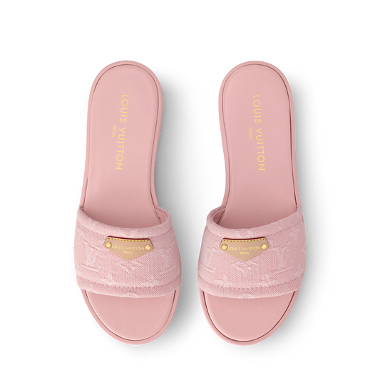 Lumora Lou Slides