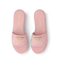Lumora Lou Slides