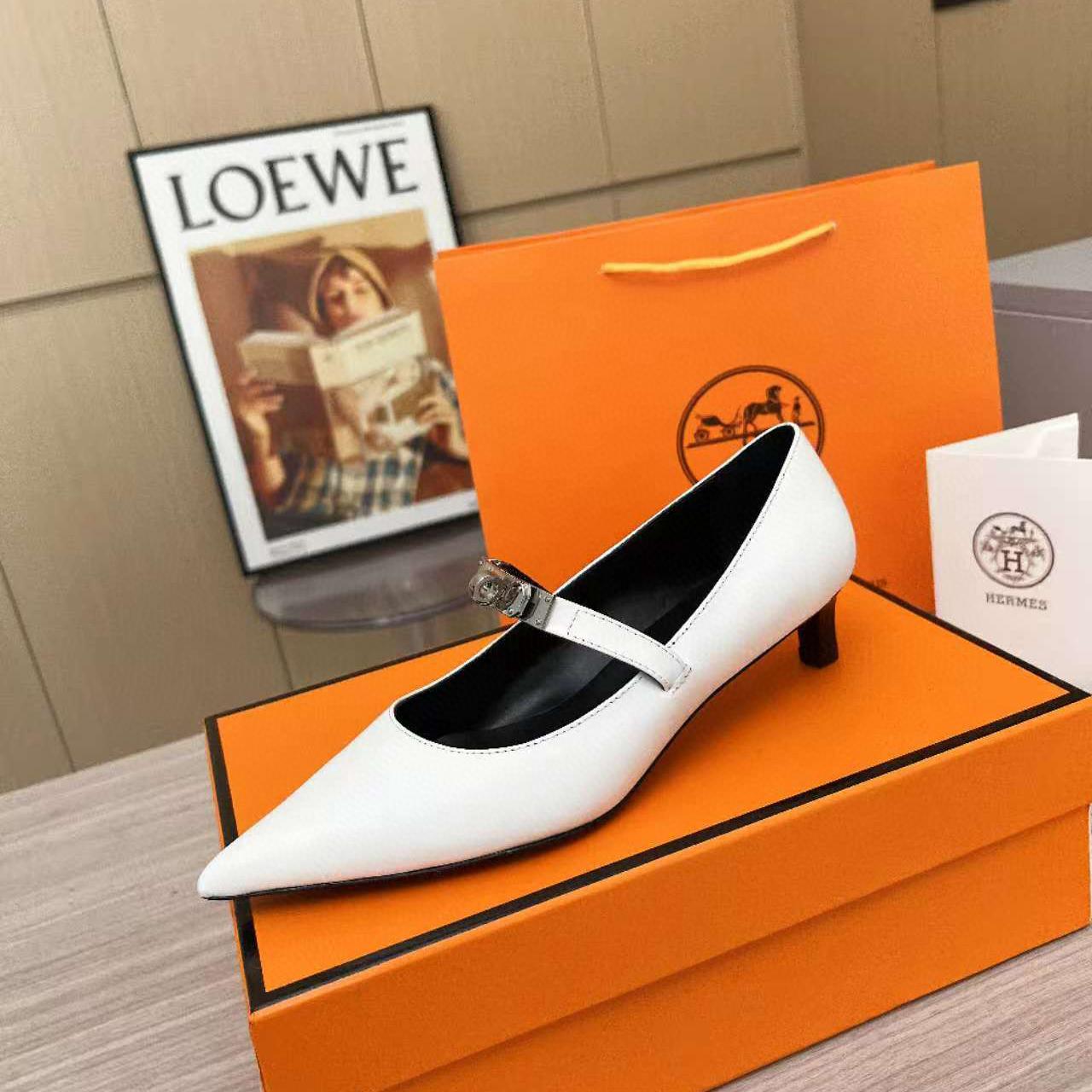 Hermes Pointed Toe Pumps High Heels