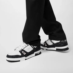 Lou Sneaker